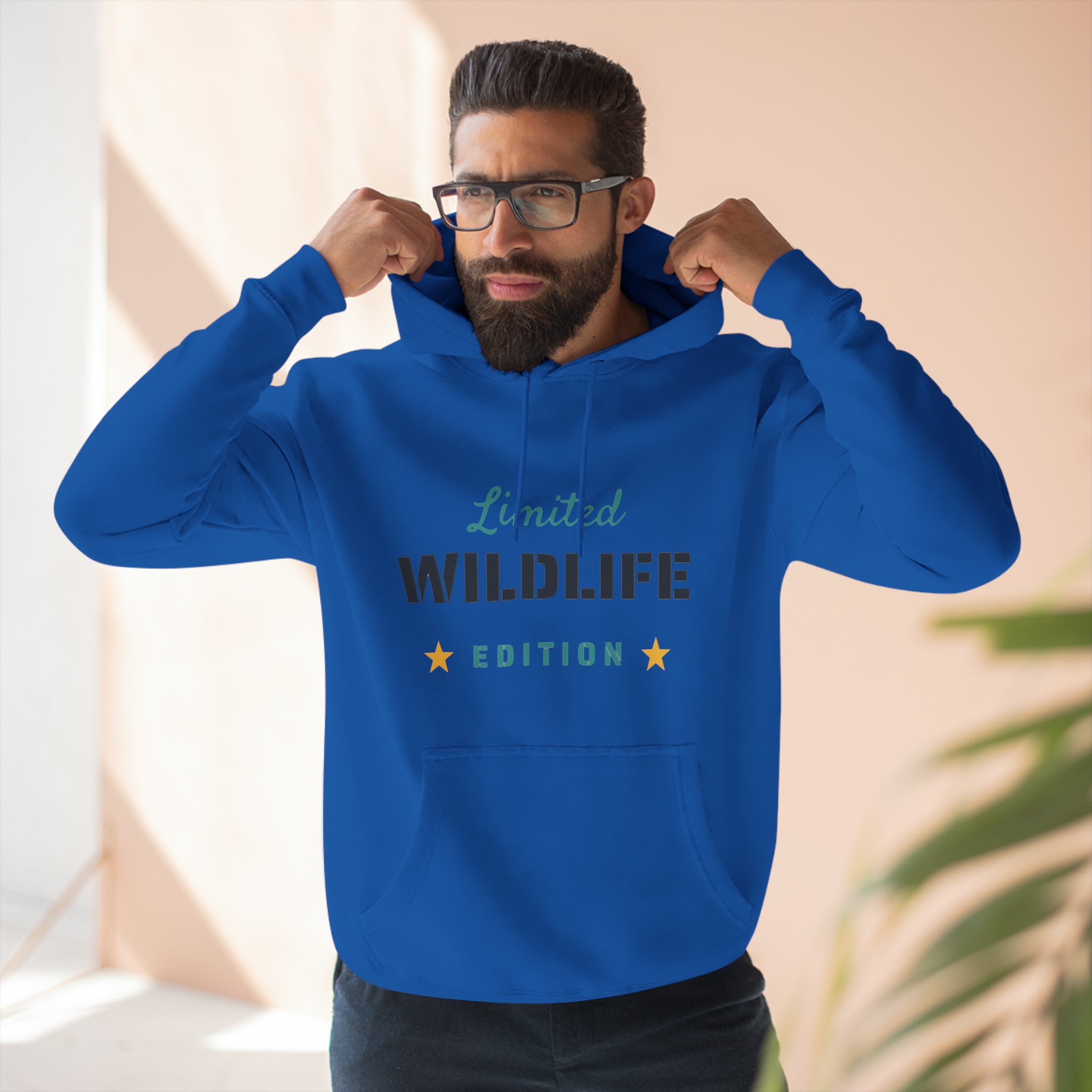 Serpent (wildlife) Premium Pullover Hoodie