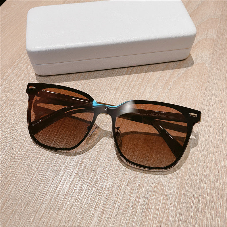 female big frame round sunglasses