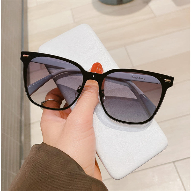 female big frame round sunglasses